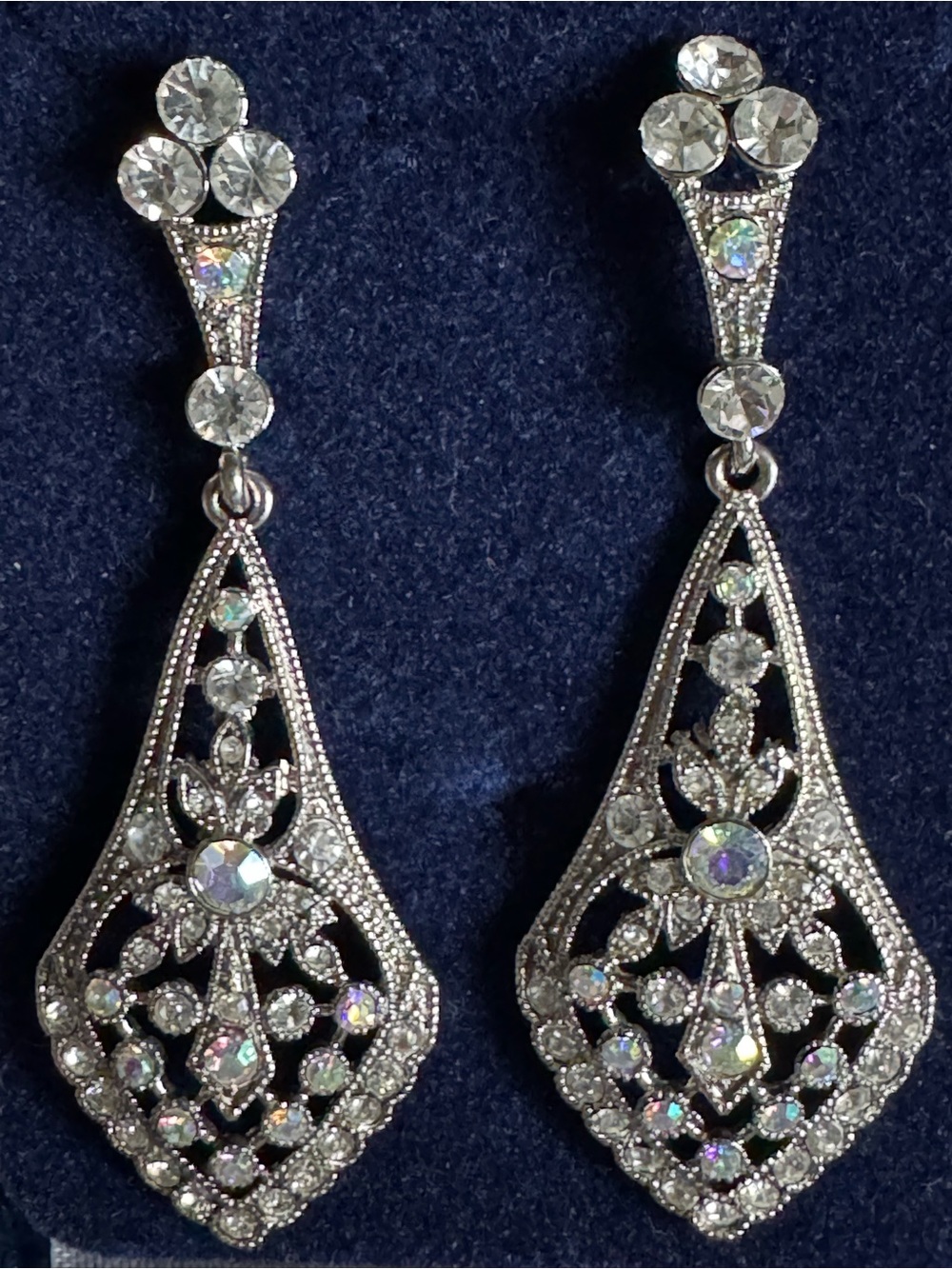 Vintage Style Art Deco Rhinestone Chandelier Earrings Filigree Drop Gatsby